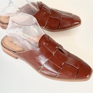 Jeffrey Campbell Eastin Woven Leather Mule 7.5 Rich Tan Fisherman Sandal Slide